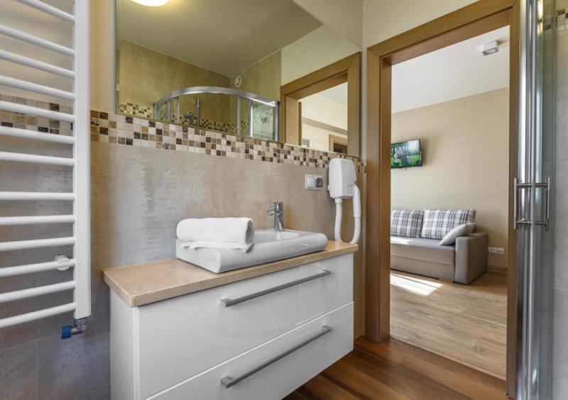Izba 11 / Room 11